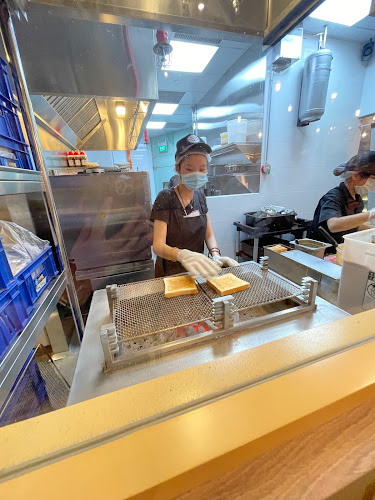 Fong Sheng Hao 豐盛號 Nex - Singapore