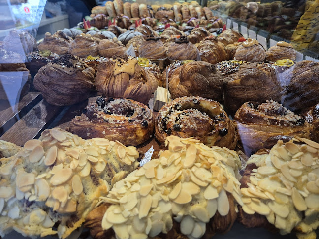 Comentarii opinii despre Konditori Artisan Bakes & Pastries