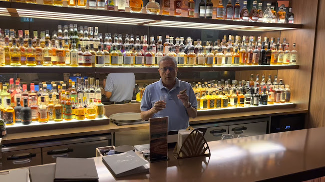 Capitol Cigar & Whisky Lounge by Quaich Bar - Hospitality and gastronomy