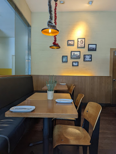 271 Bukit Timah Rd, #01-09 Balmoral Plaza, Singapore 259708