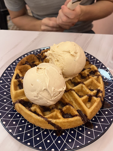 Opinii despre Tucela Gelato în Singapore - Hospitality and gastronomy