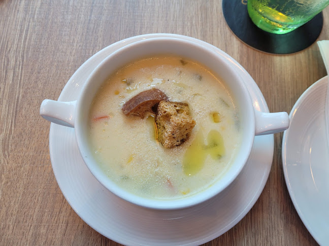 99 Irrawaddy Rd, Level 22, Singapore 329568