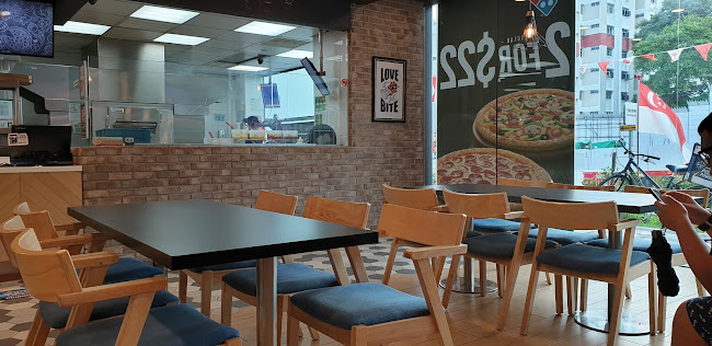 Domino's Pizza @ Mayflower (AMK) - Hospitality and gastronomy