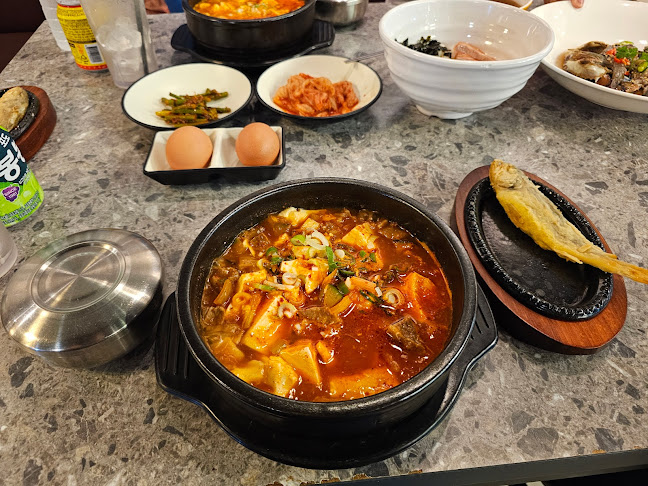 Pohang Seafood & Butchery회랑고기랑2 - Singapore