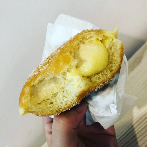 Puffs And Peaks Bakery - Hospitality and gastronomy