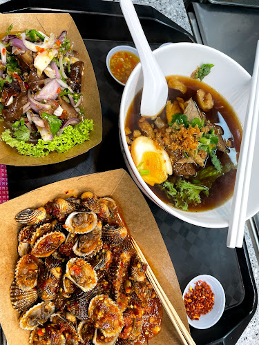 Kin Hoi (Original) Famous Thai Food