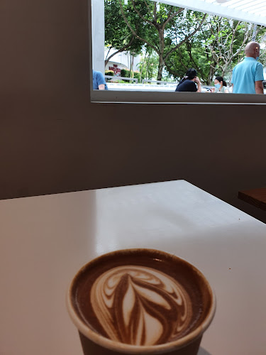 Opinii despre % Arabica Singapore Chip Bee Gardens în Singapore - Hospitality and gastronomy