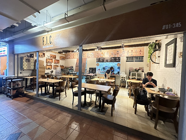 Opinii despre F.I.C. (Fried Ice Cream & Viet Bites) în Singapore - Hospitality and gastronomy