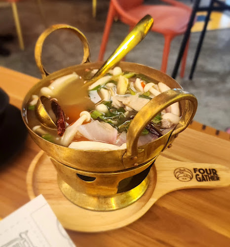 Comentarii opinii despre Fourgather (Telok Ayer)