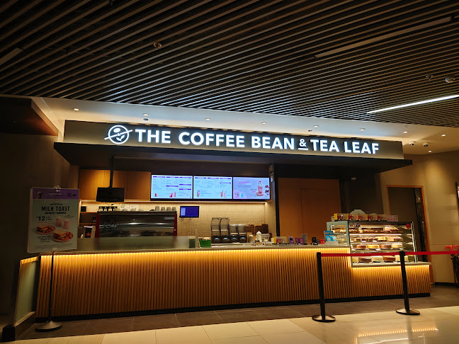 The Coffee Bean and Tea Leaf - Causeway Point - Singapore