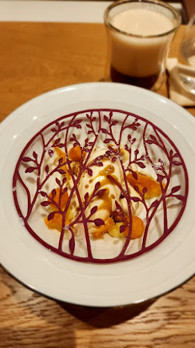 Restaurant Born - Hospitality and gastronomy