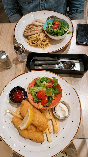 Comentarii opinii despre Hot Tomato Bistro