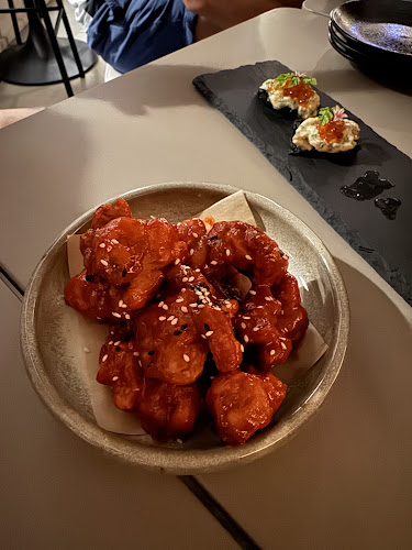 Lunì - Scent, Bar & Kitchen - Singapore