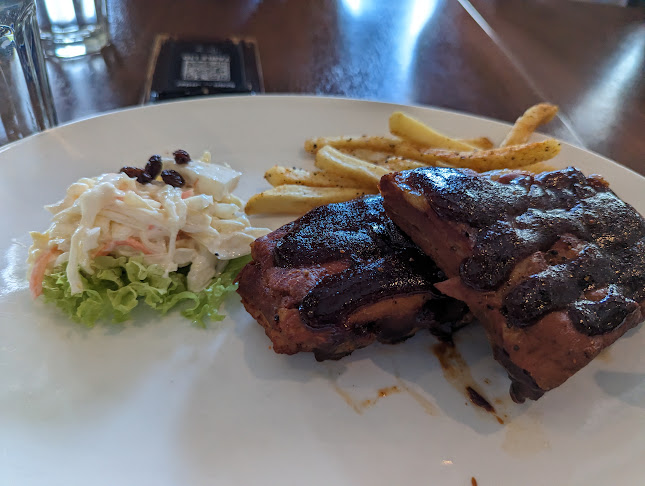 Opinii despre Harry's Tampines în Singapore - Hospitality and gastronomy