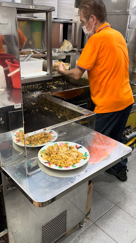 137 Tampines St. 11, #01-07 Round Market & Food Centre, Singapore 522137