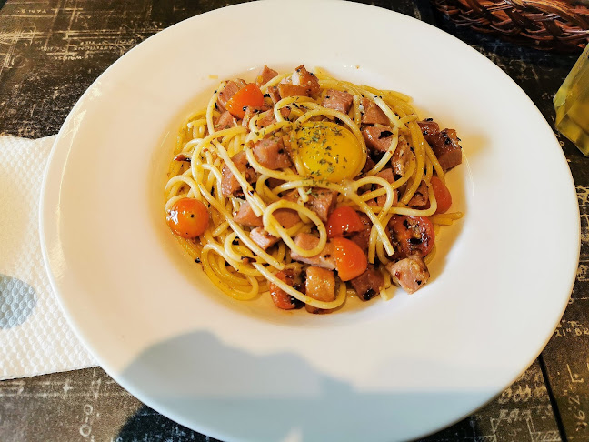 Opinii despre Devil's Kitchen în Singapore - Hospitality and gastronomy