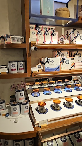 The 1872 Clipper Tea Co. ION Orchard - Singapore