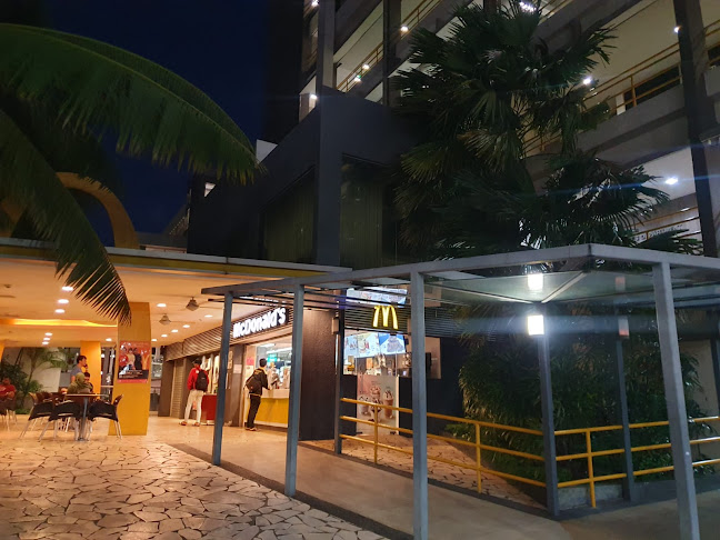 McDonald's Singapore Polytechnic - Hospitality and gastronomy