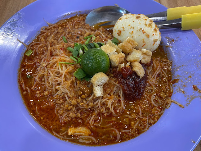 Comentarii opinii despre Yi Jia Food Court