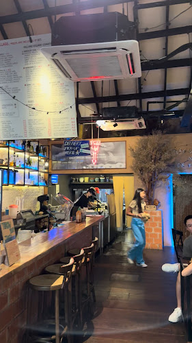 Two Men Bagel House Holland Village - Hospitality and gastronomy