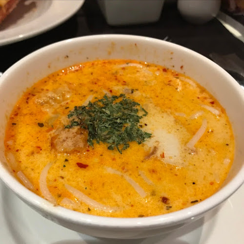 Opinii despre Spices Cafe în Singapore - Hospitality and gastronomy