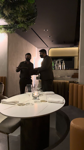 Comentarii opinii despre Euphoria