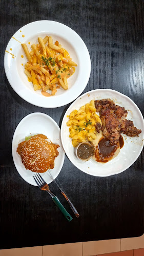 33 Lor Liput, Singapore 277744