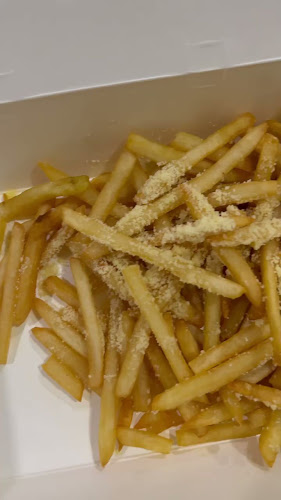 Fly by Shaker Lakers - Singapore