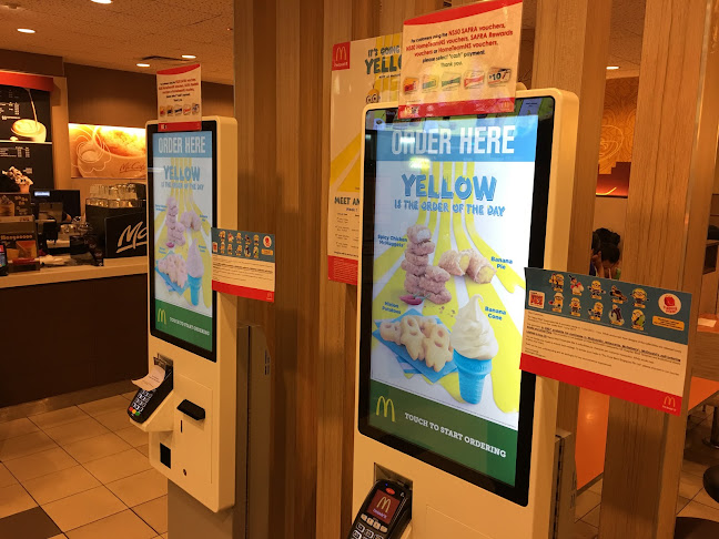 McDonald's Serangoon Avenue 3 - Hospitality and gastronomy