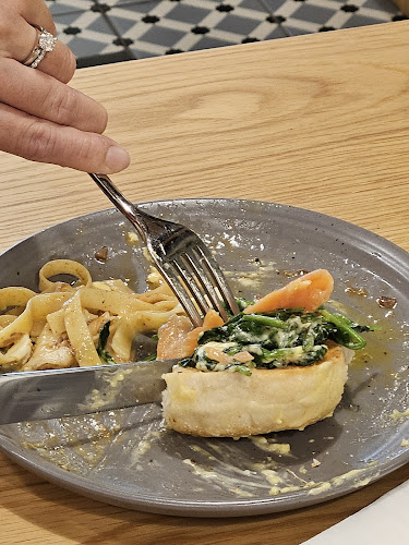 Opinii despre Jones The Grocer Express în Singapore - Hospitality and gastronomy