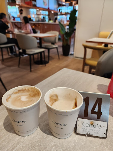 Opinii despre Cedele Bakery Kitchen - The Star Vista în Singapore - Hospitality and gastronomy