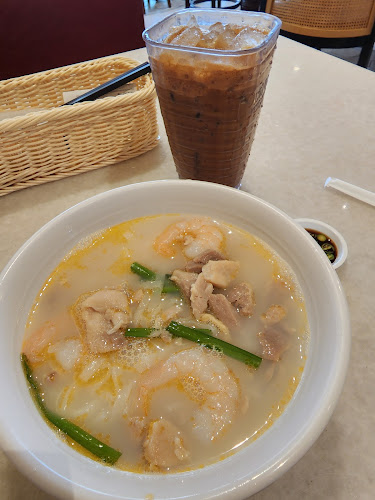 Comentarii opinii despre OLDTOWN White Coffee (Square 2)