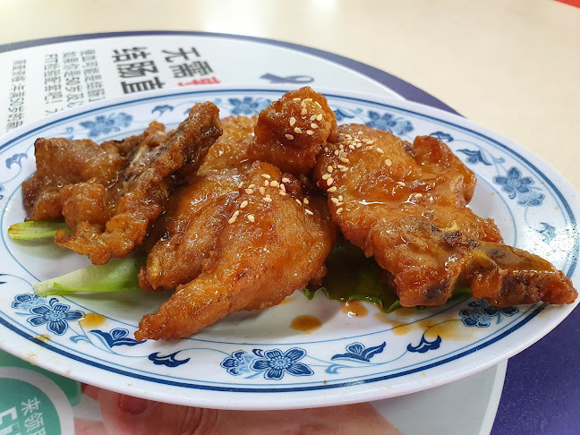 Yun Seafood Fishhead Steamboat - Singapore