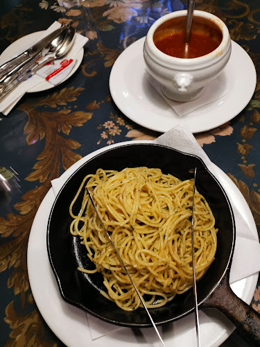 Ma Maison - Anchorpoint - Hospitality and gastronomy