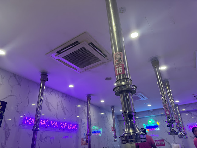 Comentarii opinii despre Siam Square Mookata - Holland V