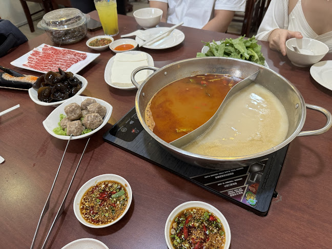 Teochew Traditional Seafood Steamboat - Singapore