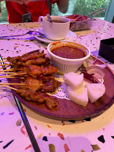 Comentarii opinii despre Sri Bistari @ HomeTeamNS Bedok Reservoir