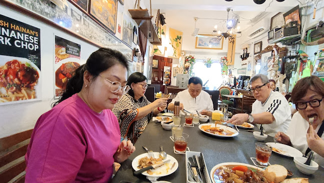 Comentarii opinii despre British Hainan Heritage Restaurant