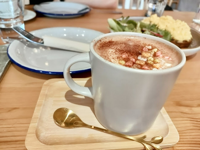 Bailey And Whiskey - Hospitality and gastronomy