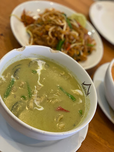 1 North Point Dr, #02-132/133 South Wing, NorthPoint City, Singapore 768019