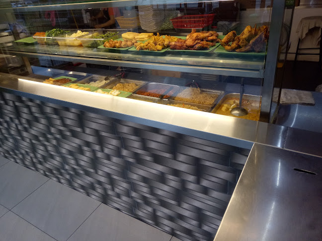 Comentarii opinii despre 89.7 Supper Club Pte Ltd