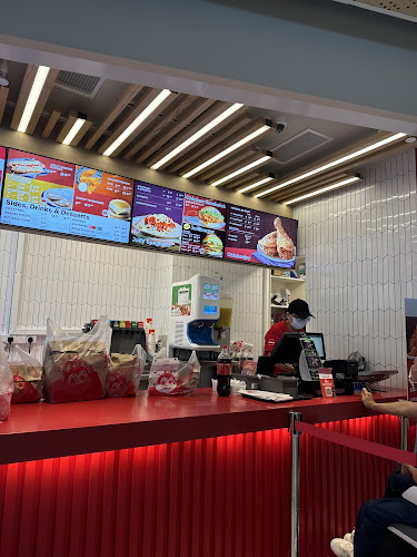 Opinii despre Jollibee Anchorvale în Singapore - Hospitality and gastronomy