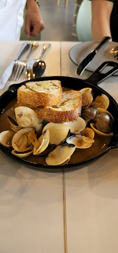 Whisk & Paddle (Bt Gombak Park) - Hospitality and gastronomy