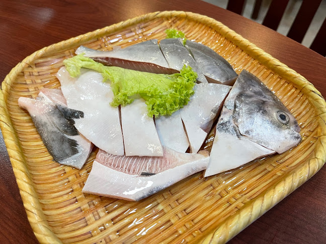 Teochew Traditional Seafood Steamboat
