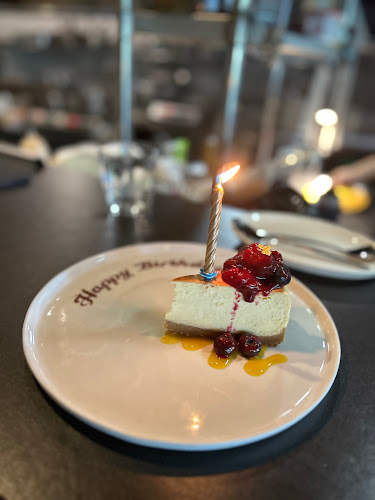 Comentarii opinii despre Fat Belly Steakhouse