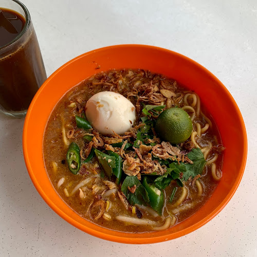 Comentarii opinii despre Sin Hin Food Place Pte Ltd