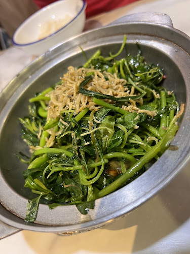 10 Eunos Rd 8, #01-137/138, Singapore 408600