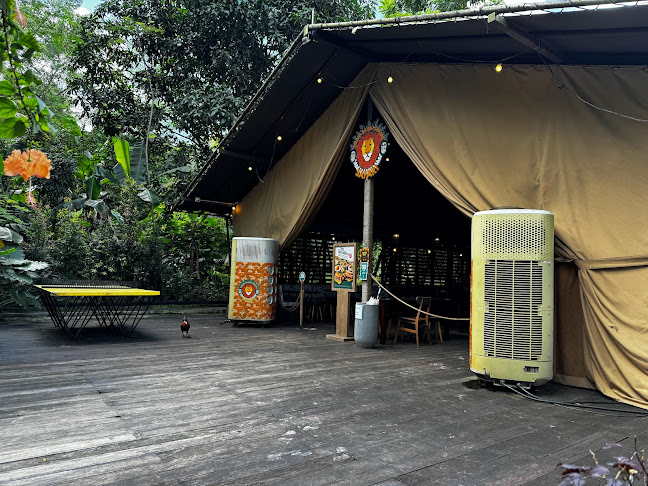 Tiong Bahru Bakery - Safari - Hospitality and gastronomy