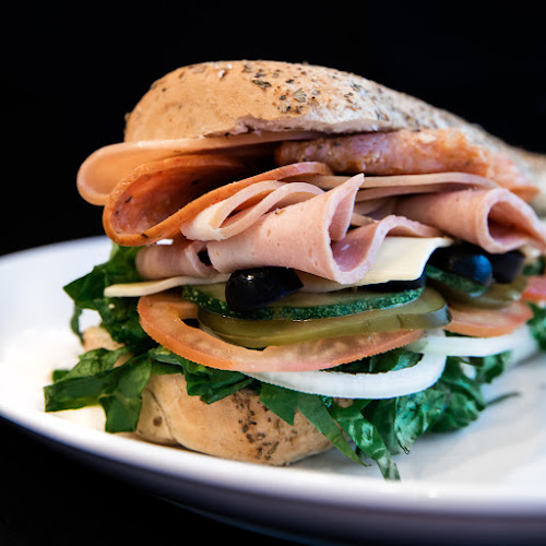 gomgom (Sandwiches & Bowls) - Hospitality and gastronomy