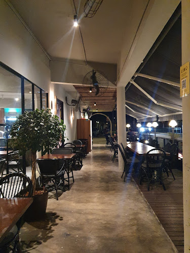 Comentarii opinii despre LINO @ Binjai Park